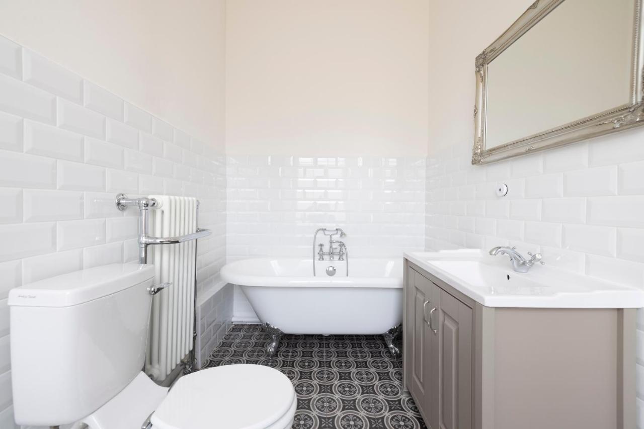 Altido Glamorous 2-Bed Flat Near Edinburgh Castle Экстерьер фото