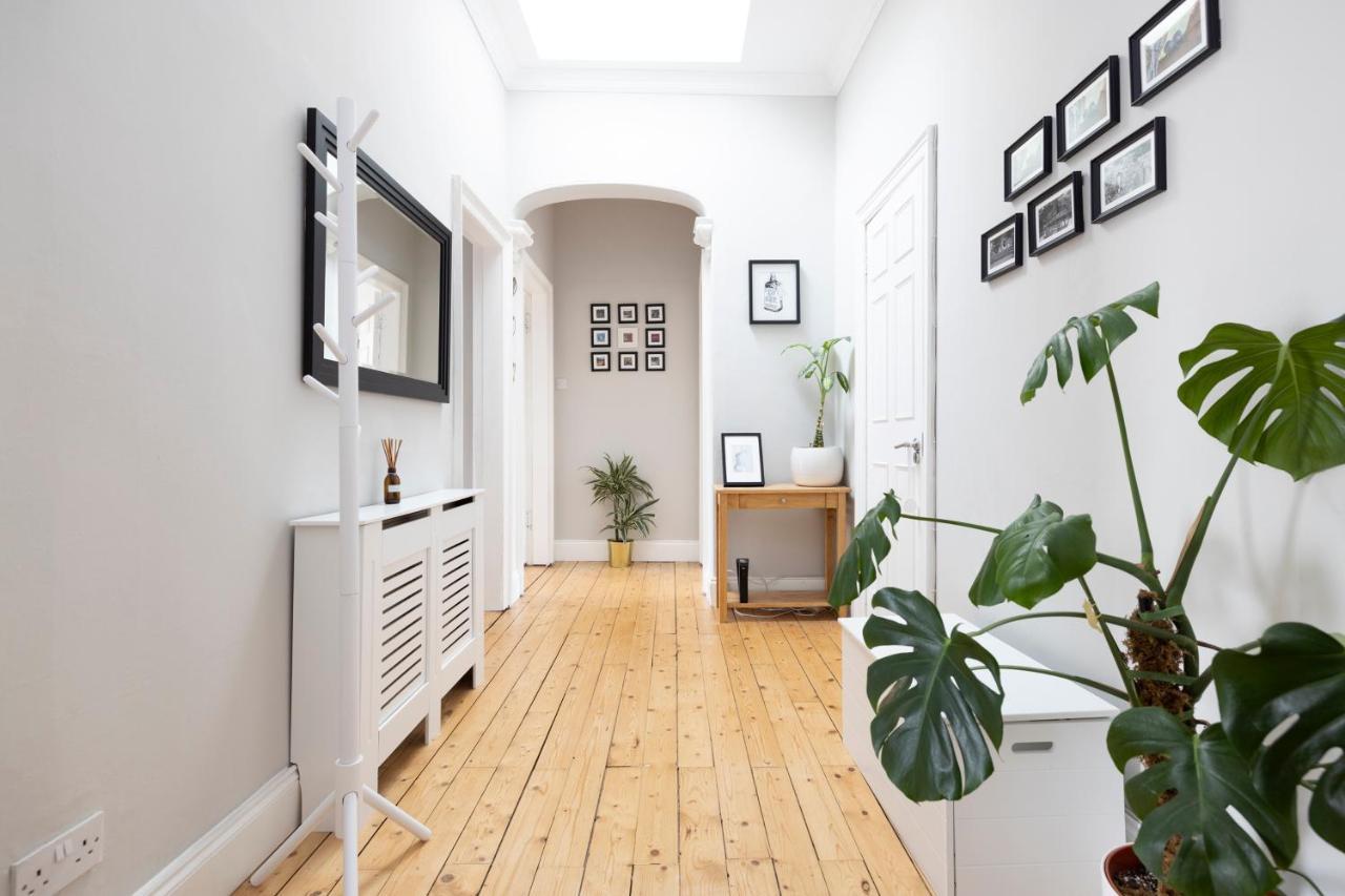 Altido Glamorous 2-Bed Flat Near Edinburgh Castle Экстерьер фото